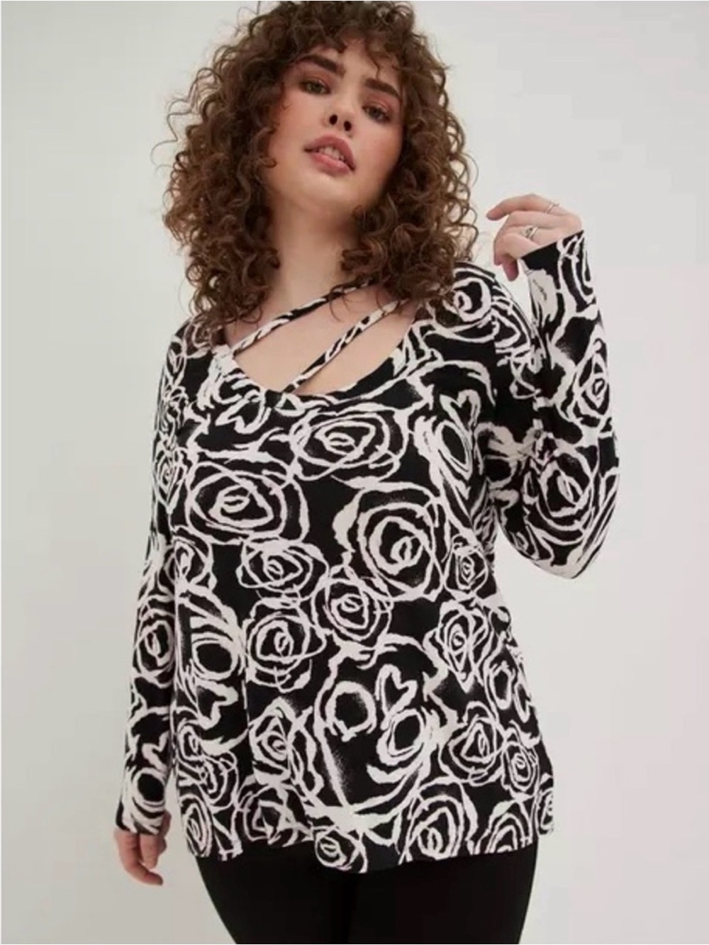 Torrid Lovesick Black White Spray Paint Skull Strappy Hi-Lo Top NWT